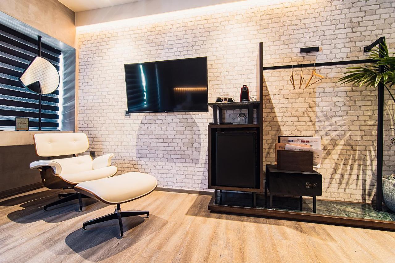 Project 3 Urban Chic Hotel Athena Bagian luar foto
